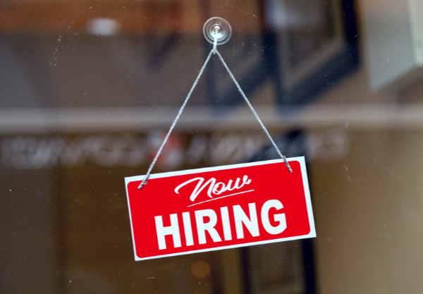 High Job Vacancies In The UK Is Shrinking The Only Way Out