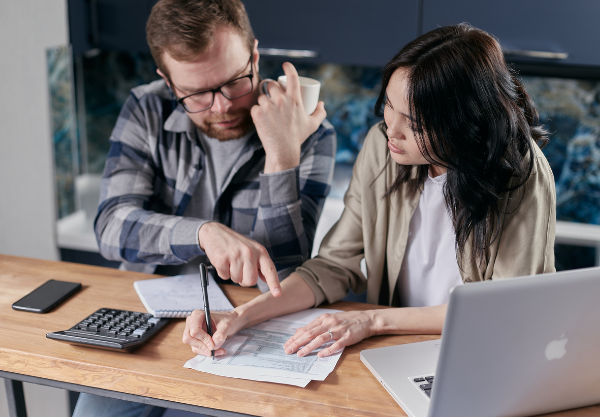 Unpaid Invoices Plague Over 50% Of UK Small Businesses